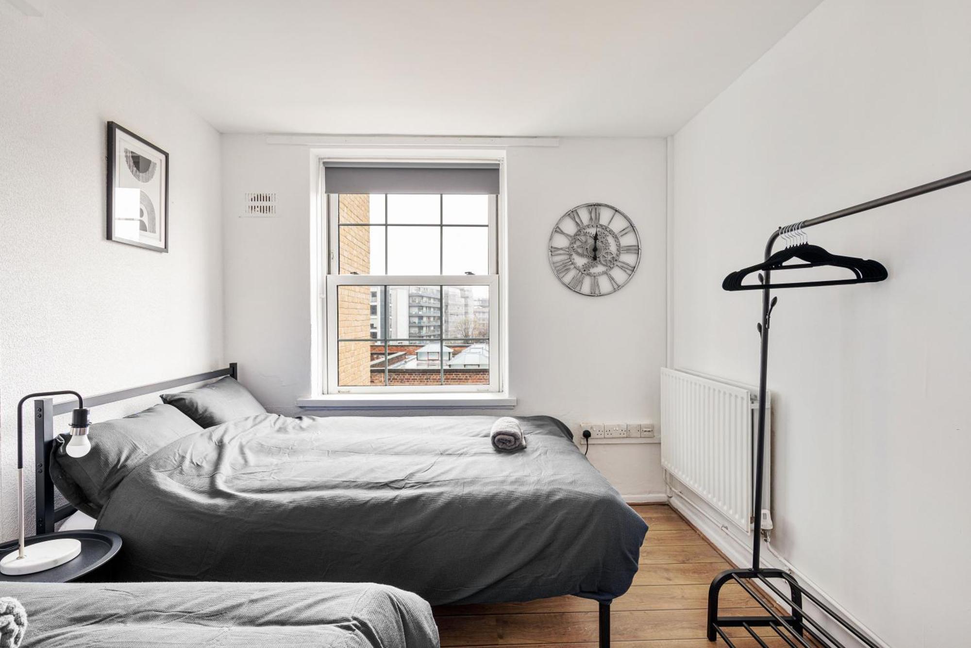 Sleek Shoreditch Hideout - 2 Bed Gem With Balcony In Central London Exteriör bild