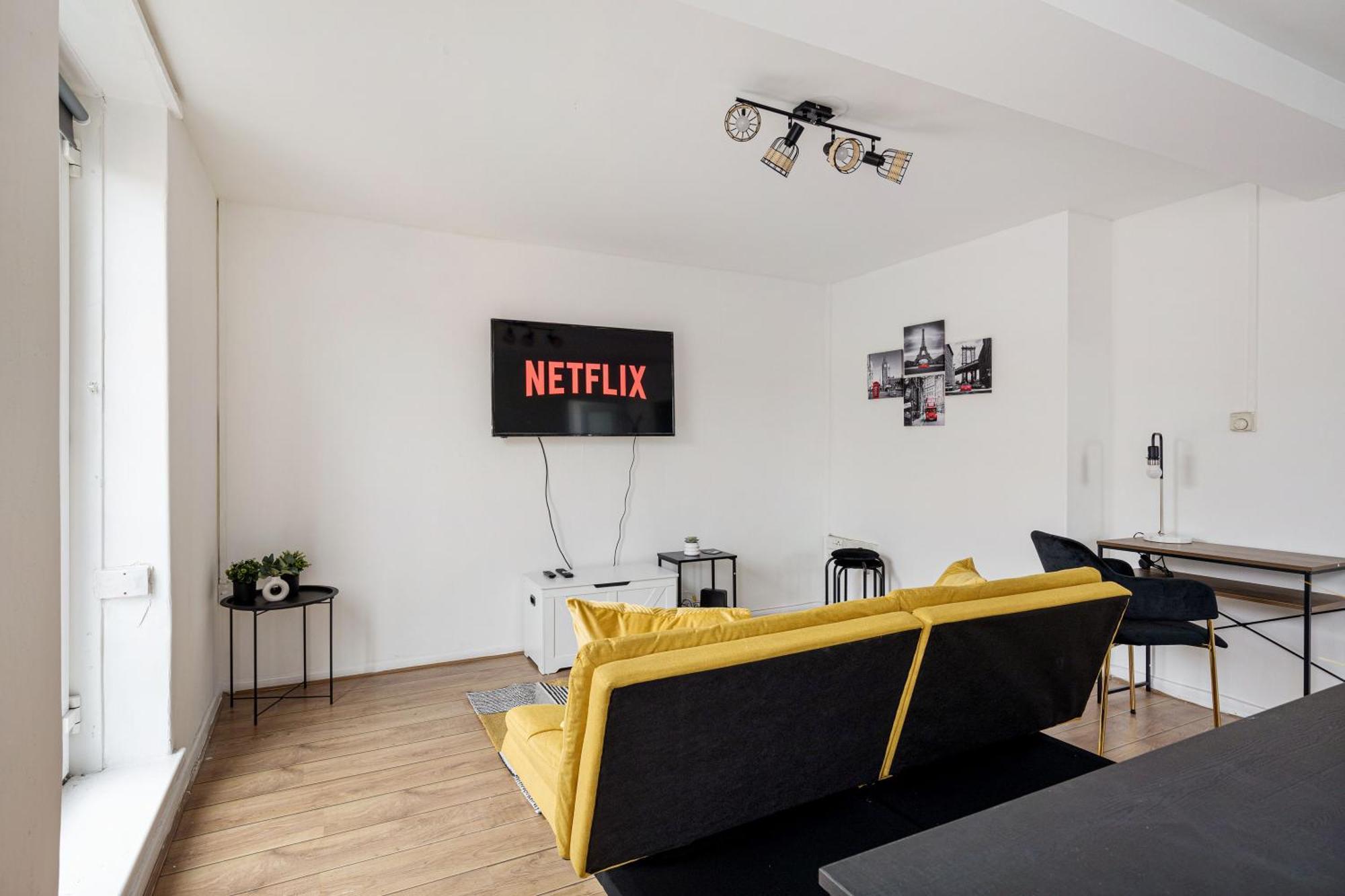 Sleek Shoreditch Hideout - 2 Bed Gem With Balcony In Central London Exteriör bild