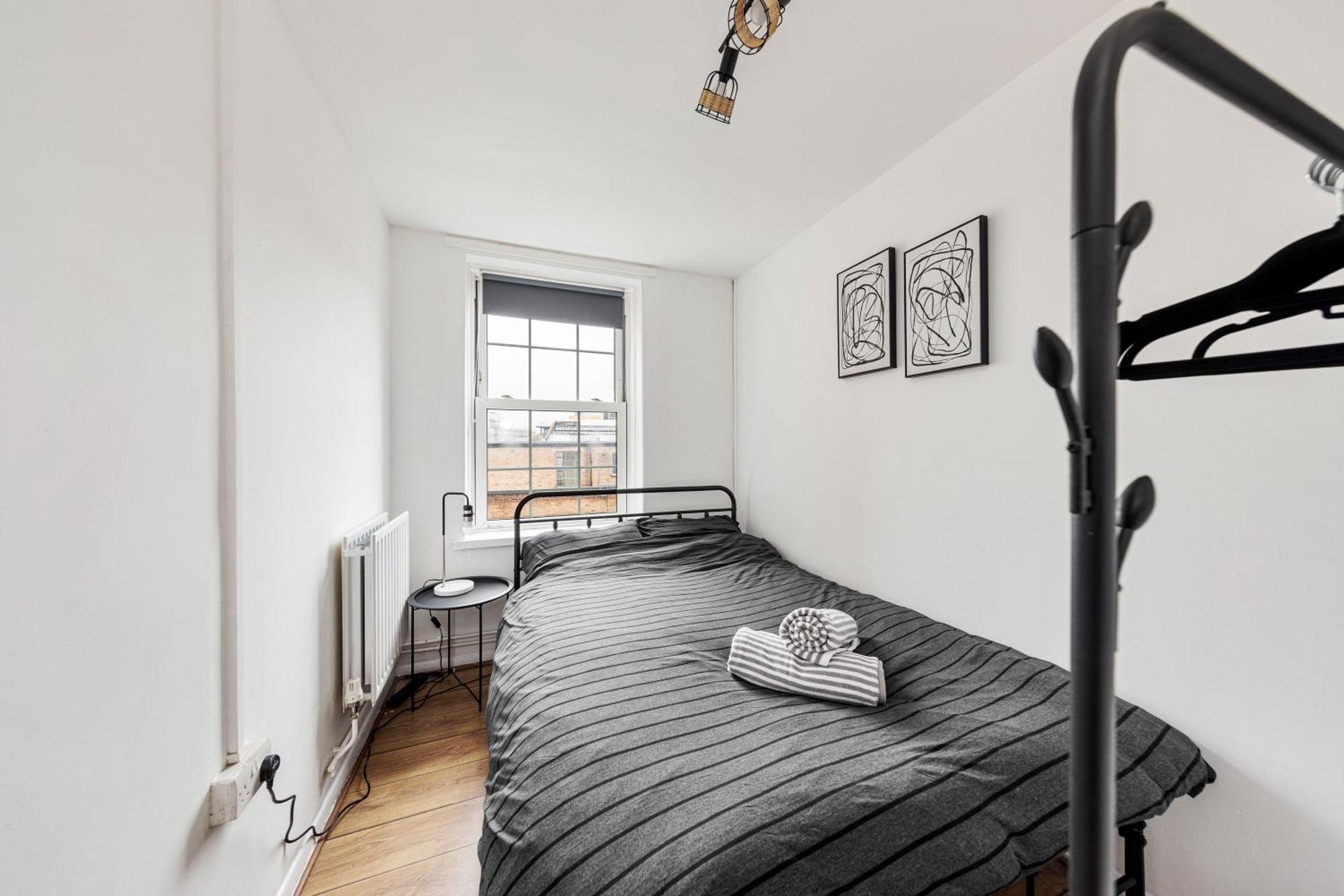 Sleek Shoreditch Hideout - 2 Bed Gem With Balcony In Central London Exteriör bild